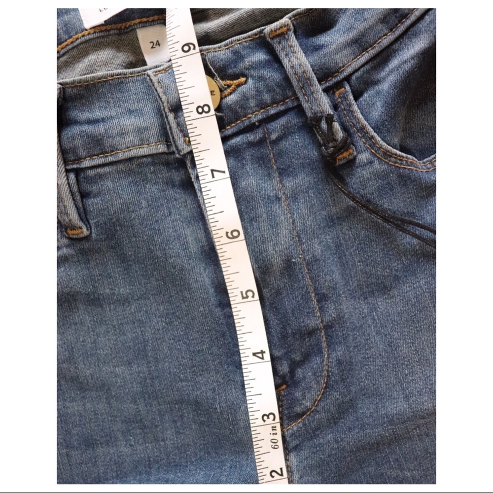 Frame Jeans - Picture 5 of 10